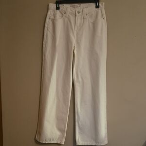 New Arizona Women's Size 4 Off-White Slouchy Wide Leg Low Rise Jeans